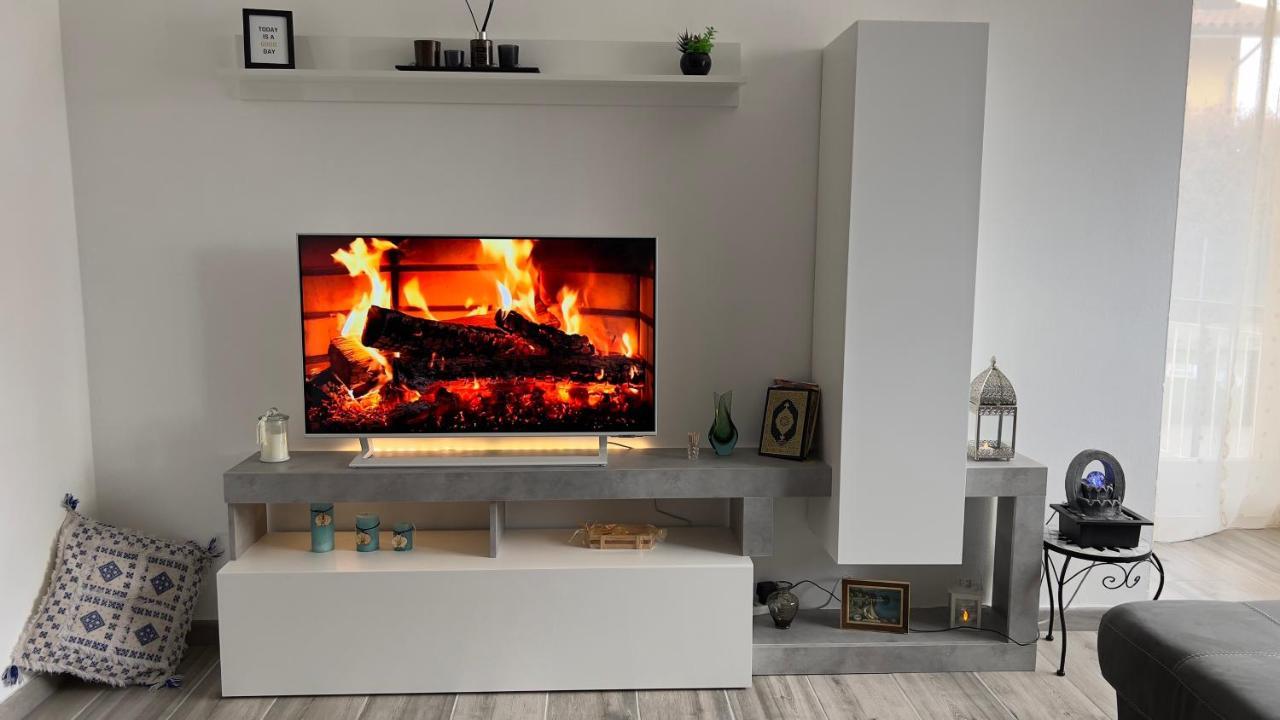 Casa Di Afi, Perfect For 4 - Kitchen - Parking - Netflix Apartment Arona Exterior foto
