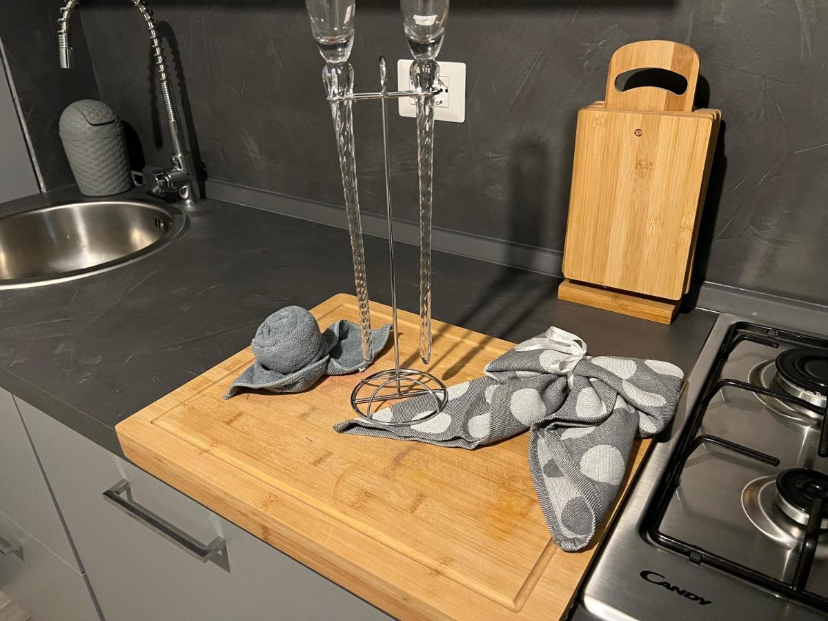 Casa Di Afi, Perfect For 4 - Kitchen - Parking - Netflix Apartment Arona Exterior foto